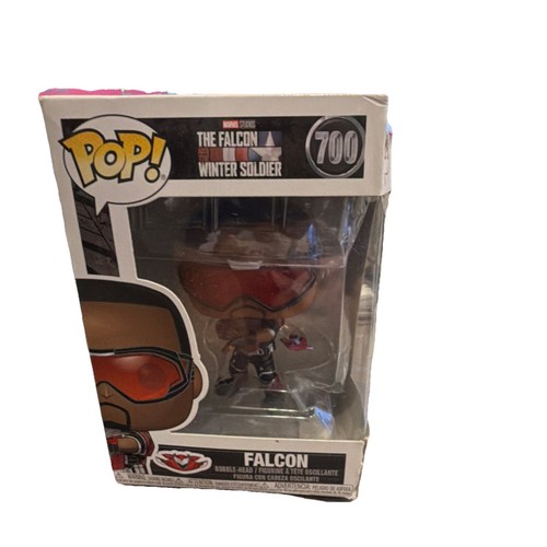 Funko pop vinyl falcon 700 - pop!,