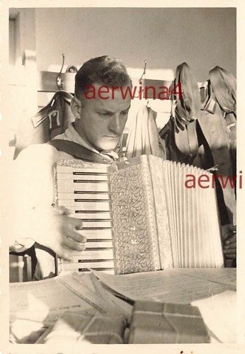 Soldato tedesco pianoforte - , a
