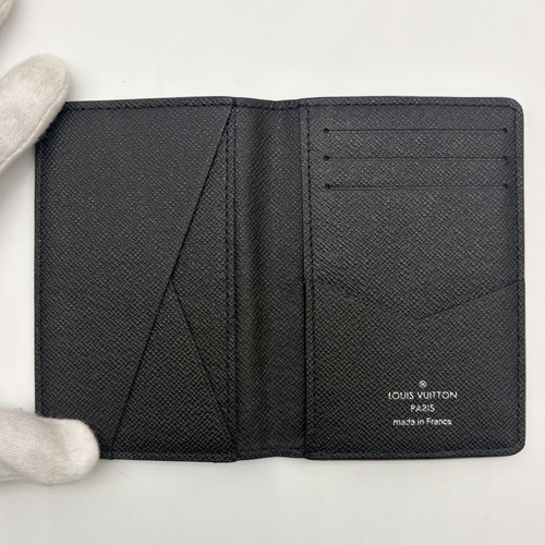 Louis vuitton m30537 taiga - louis,