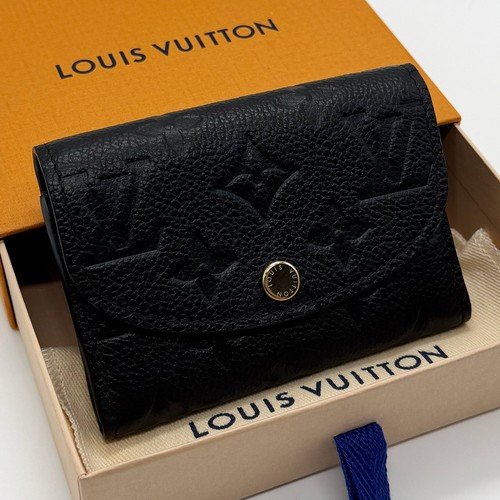 Vicino louis vuitton - a,
