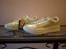 scarpa da donna marca Impronte