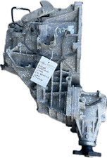 Cambio manuale per modello NISSAN QASHQAI  2.0 BENZINA 6 MARCE 4X4 ricambio