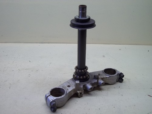 Té fourche suzuki 650 - té,
