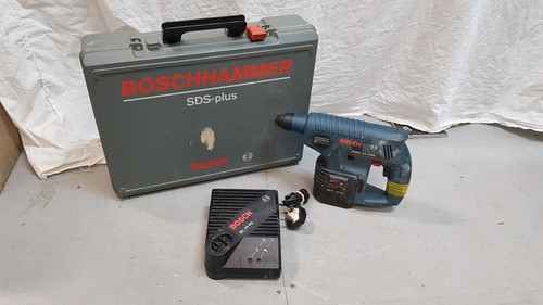 Necessita batteria nuova - di,
