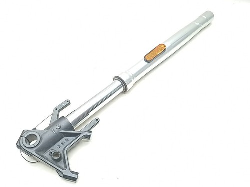 Forcella anteriore destra - forcella,
