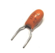 CONDENSATORE TANTALIO 22uF 25V 22UF A GOCCIA P= 5mm ( = 25 PEZZI)