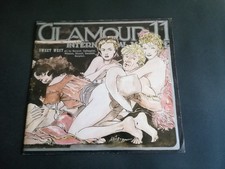 GLAMOUR INTERNATIONAL MAGAZINE