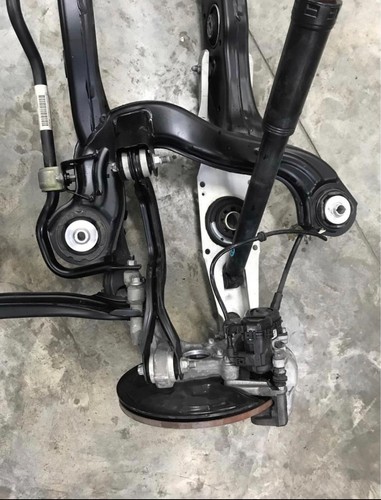 Pezzi ricambio auto - pezzi,
