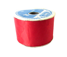 Nastro raso rosso massiccio