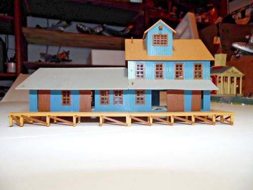 Magazzino lato binario 87 - ho, 1/87