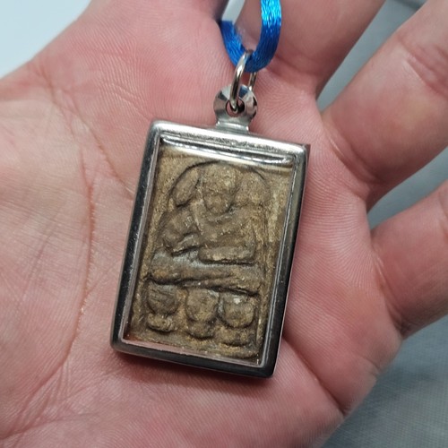 Autentico amuleto buddista