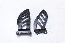 Suzuki GSXR 750 2006-2007 K6 K7 Battitacco Protezione Pedana Carbonio