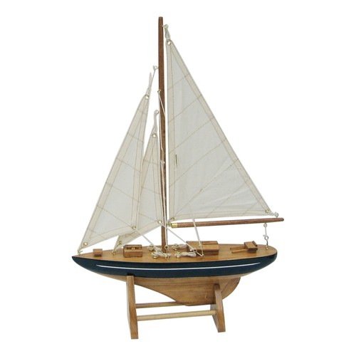 Modellino barca vela - di,