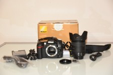 nikon d 7000 con obbiettivo