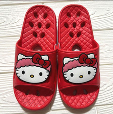 Nuove scarpe bagno/doccia