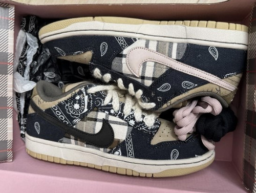 Nike dunk low cactus jack - x,
