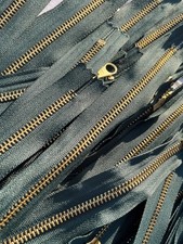 X17 Cerniere Lampo Zip metallo YKK da cm 21 col. Verde – Pz. 80