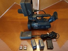 JVC GY-HM150U Compact Handheld