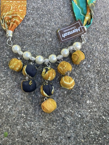 Collana batik bali - bali, a