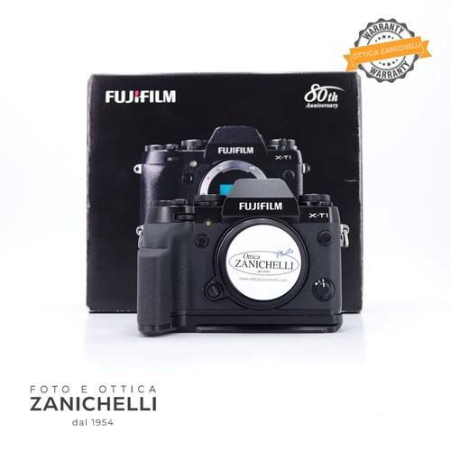 Fujifilm black 20 scatti - 20,