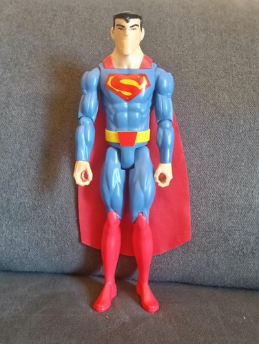 Superman action figure - superman,