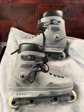 Them Skates 901 V4 Pattini in linea aggressivi - GRIGIO (UK9-9.5) con borsa per il trasporto