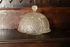Antica Patisserie Copri Torta Burriera in Vetro finemente lavorato