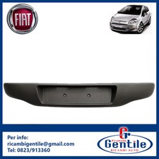 FIAT PUNTO EVO DAL 2009 - 2012 MODANATURA CENTRALE NERA PER PARAURTI POSTERIORE