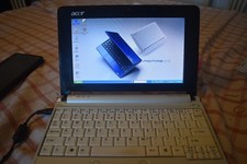 Acer Aspire One ZG5 Intel Atom