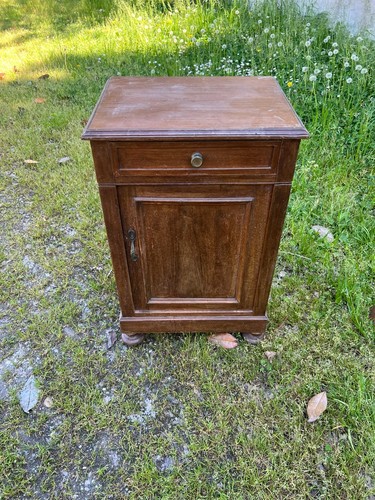 Comodino mobiletto liberty - o,