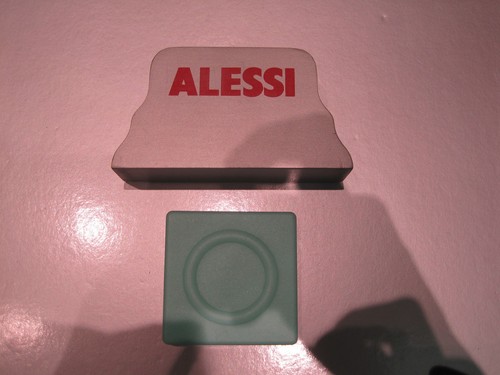 ALESSI-PORTAPRESERVATIVO
