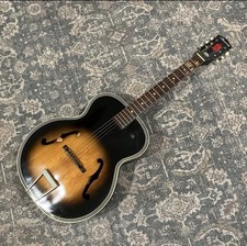 Chitarra acustica vintage