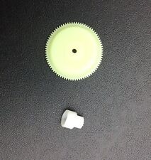 Ingranaggio in plastica per