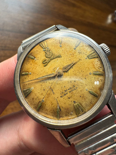 Orologio meccanico svizzero