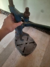 Vecchio Supporto Trapano A Colonna