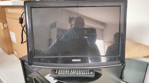 Monitor 16 - tv,
