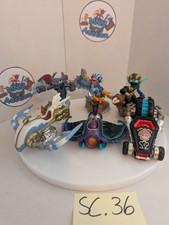 Lotto veicoli e personaggi