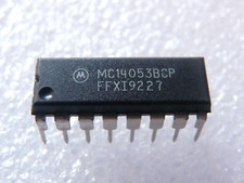 1x MC14053BCP Motorola Triple