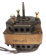 ROCK-OLA 425 JUKEBOX parte: testato e funzionante MOTORE GIRADISCHI 190-6403