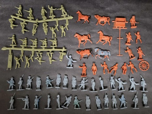 Figurine militari vintage - 50+,