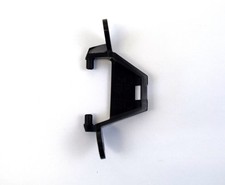 47382-10G10-000 CERNIERA SPORTELLO COPERCHIO  BENZINA  SUZUKI BURGMAN 650 04/12