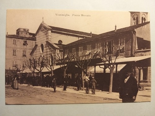 Ventimiglia piazza - ventimiglia, (imperia).