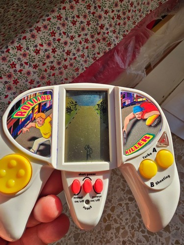 Gioco portatile lcd - lcd, vintage