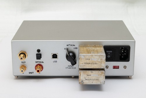 Waiting audio convertitore a - waiting, d/a