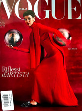 VOGUE ITALIA MAGAZINE #879