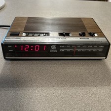 GE Orologio Digitale Radio AM