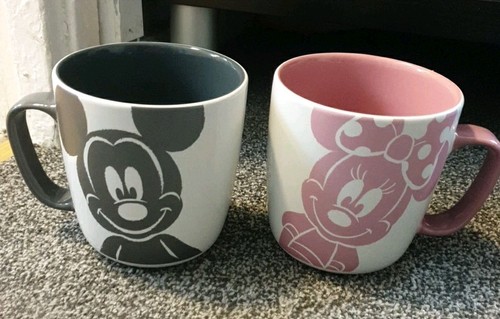 Disney store mickey - mouse, and