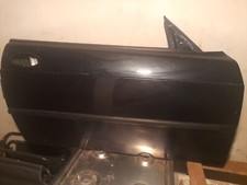 Porta anteriore lato