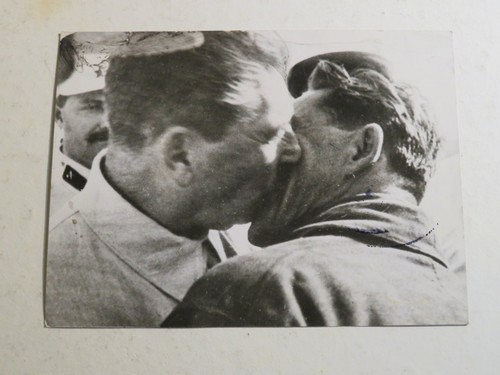 Rara foto joseph stalin bacio - joseph,
