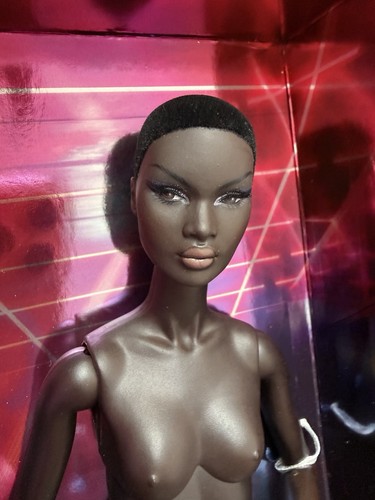 Nadja rhymes face style lab - nadja,